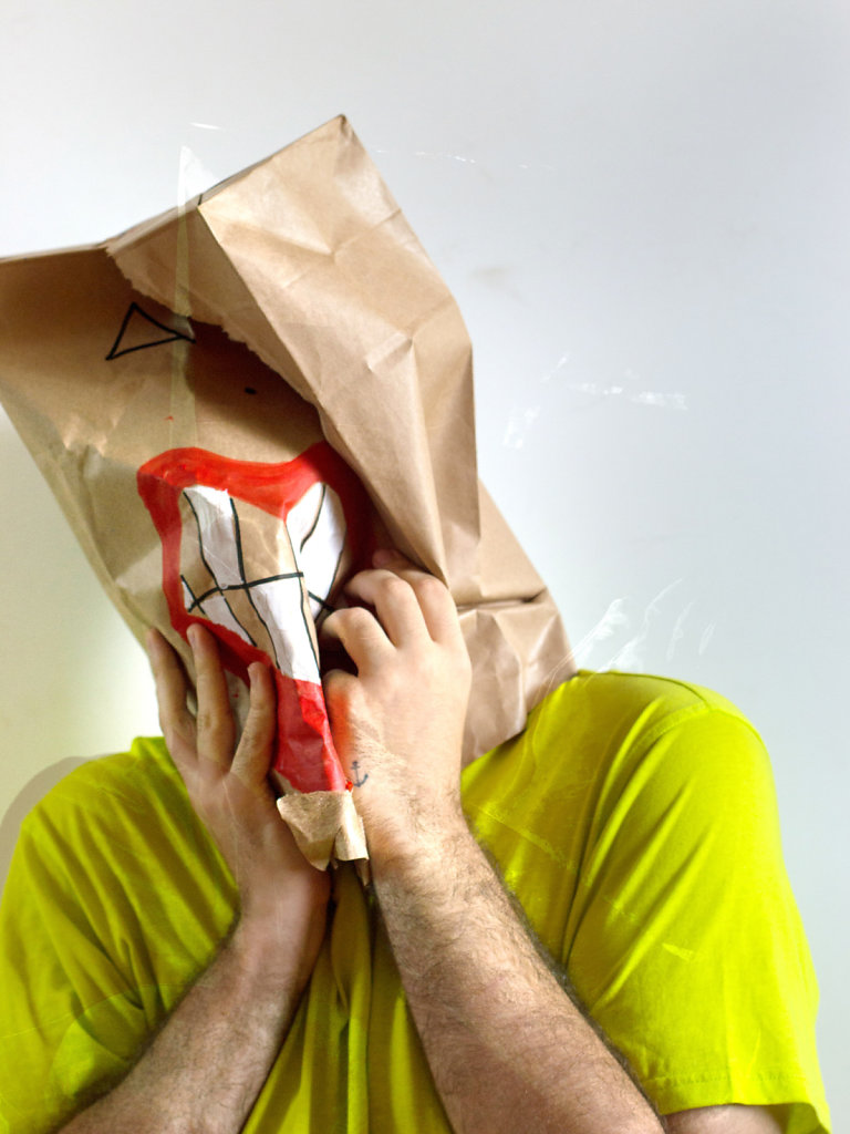 Maskerade I